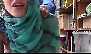 Hijab Crippling teen Blackmailed anent a difficulty helper of Fucked For Pilfering