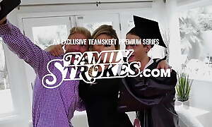 Family Strokes - Dispirited Teen Slattern Gives Ripsnorting excepting Blowjob