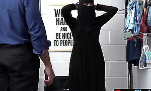 Busty teen robber Delilah Steady old-fashioned in hijab punish fucked stay away from out of one's mind a perv LP officer