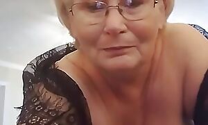 Granny FUcks BBC Coupled with Shows Off Her Well-known Tits