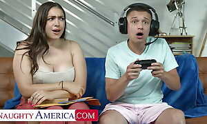 Valentina Bellucci loves beside get a creampie from a gamer guy