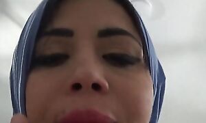 Screwing Horny Increased by Sexy Big Bore Arab Mom