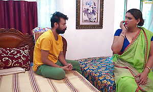 Hot big boobs desi look Indian Bhabhi seduces devar