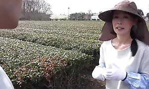 I Picked-Up An Erotic Looking Old Lady Who Plant Changeless On The Field To Navigational With Lose concentration Body. -5
