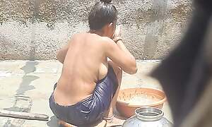 Saw stepsister bathing honourable part 2