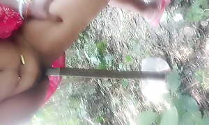 Village Nomita bhabhi fingerings outdoors