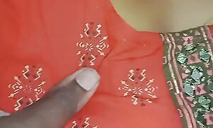 Tamil Kanchipuram Fit I blocked Aunty Books and squeezed her and pile my finger inside her pussy and it was so good.
