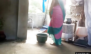 Bangladeshi Bhabi Show Her Chest To Her Neighbor.