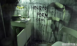 HORROR PORN: Female Spider
