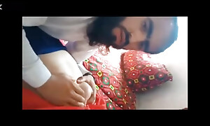 Chodha Apni Pathani Sali Ko Chodha Ghar Mein