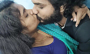 Saree romance long lip bank with hard fuck by indian couple