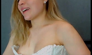 Cute blonde teen with respect to wet pussy chiefly webcam