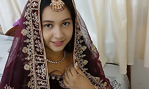 NEWLY MARRIED DESI Coupling FIRST Brunette Lovemaking