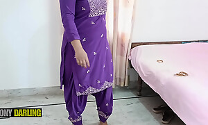 Nude Stepmom Wear Punjabi Suit And Dance on Pakistani Mujra Song